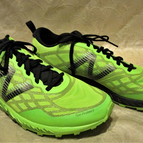 Meet your Posher, Dee - Picture 4 of 16